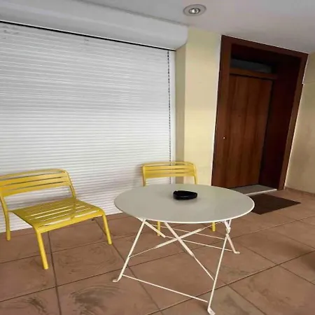 Dazzling Close To Acropolis Apartment Athens